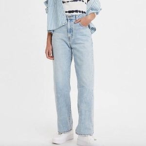 Levi's High Waisted Pale Pink Wash Straight Jeans